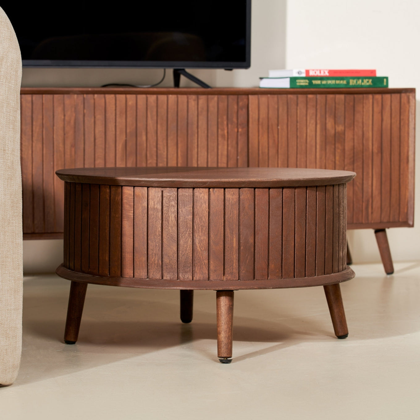 Ronde salontafel Liora van mangohout