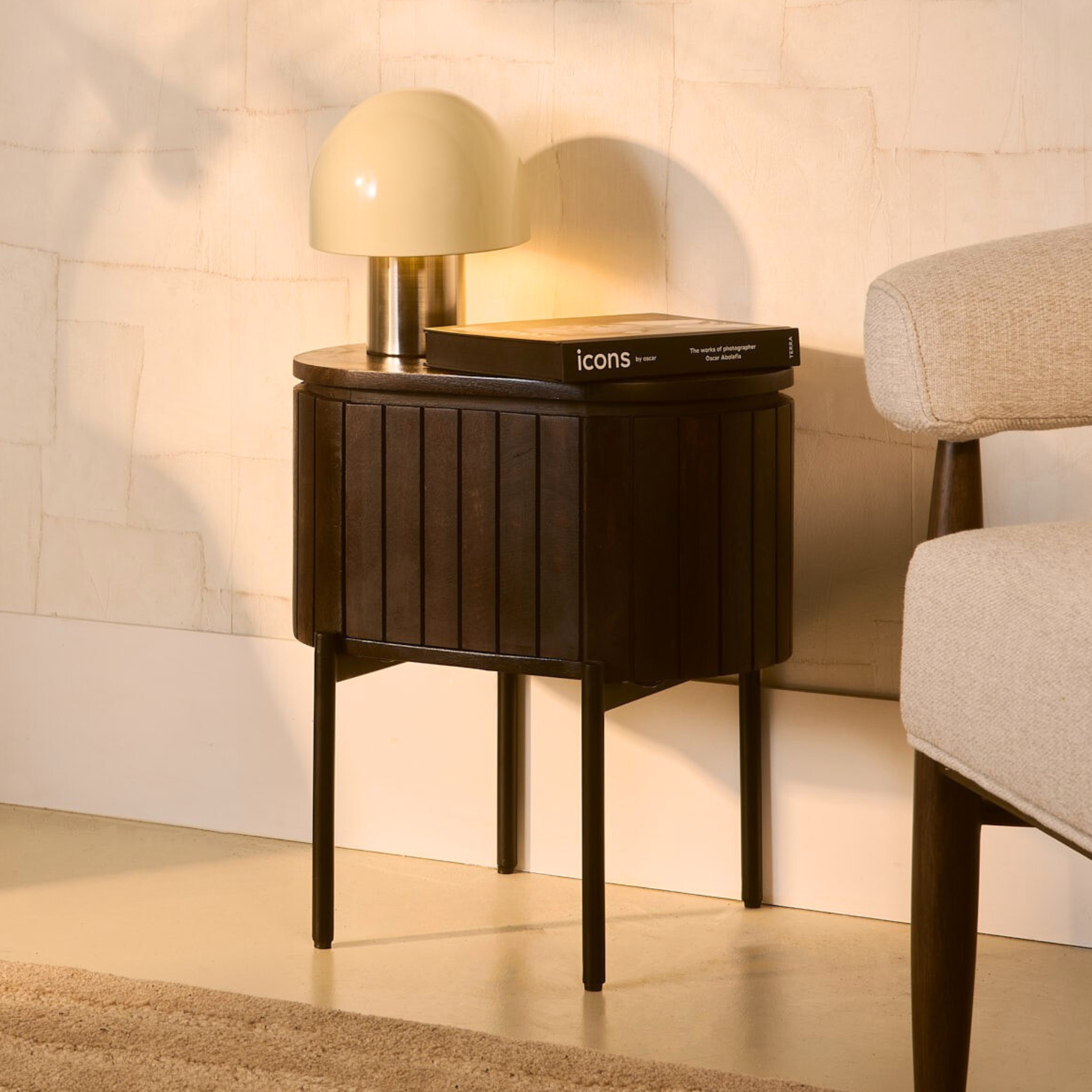 Mokka Nachtkastje – Donkerbruin Staand