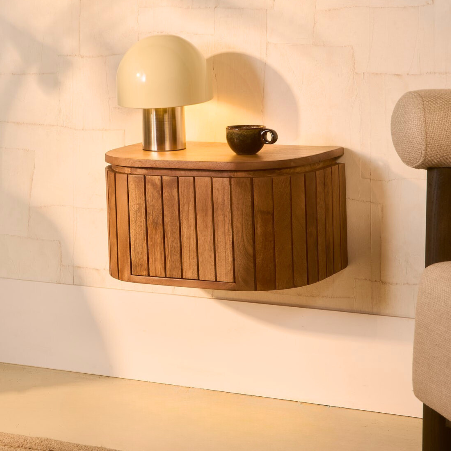 Mokka Nachtkastje – Lichtbruin Hangend