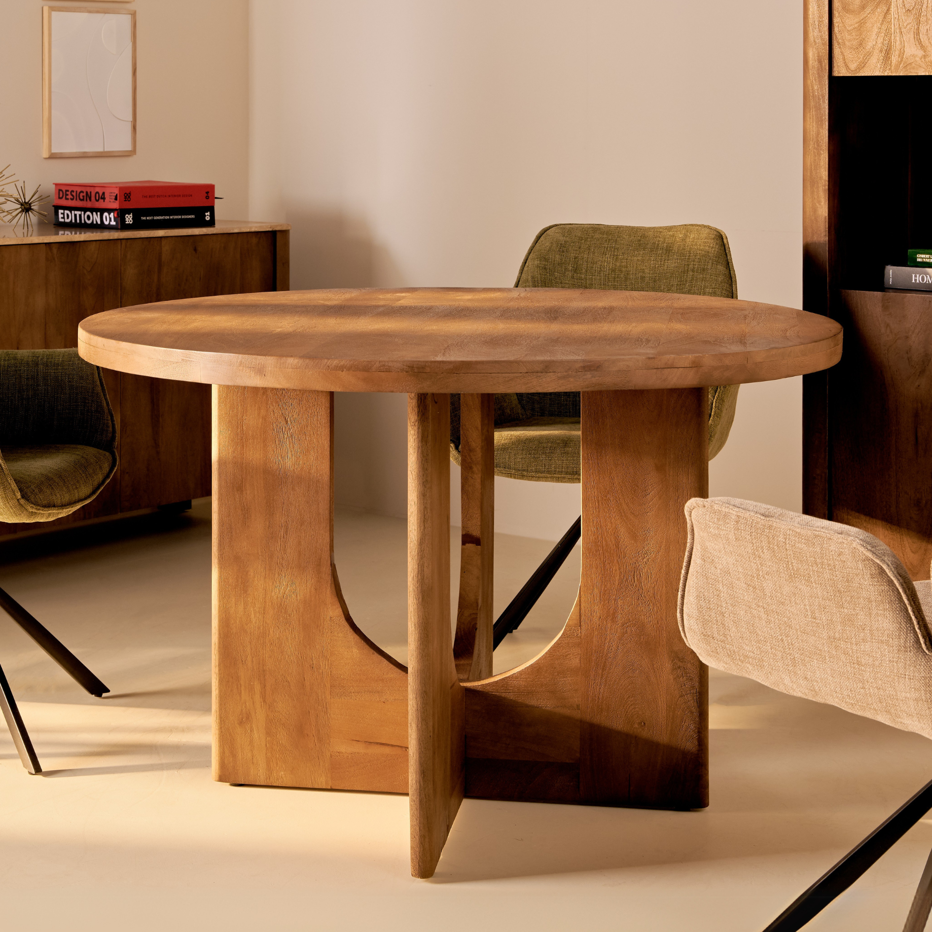 Nova Eettafel – Bruin Ø120cm