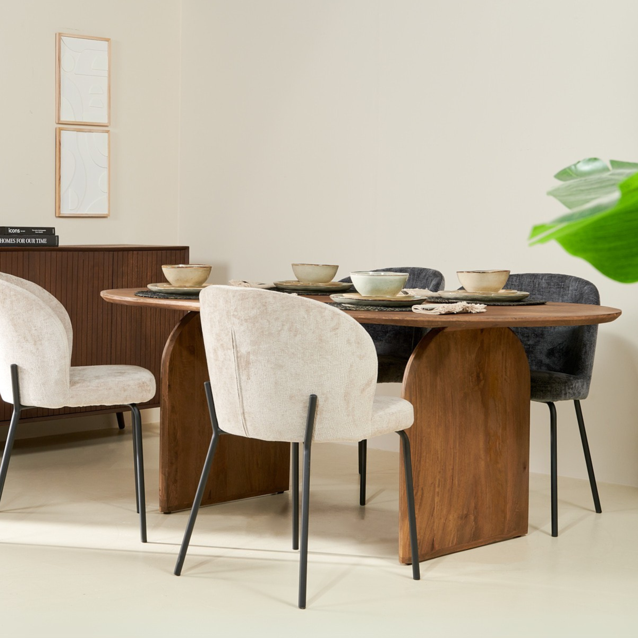 Eettafel Serrano van mangohout