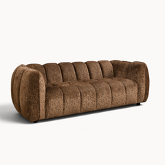 Aika MySofa Seki 3-zitsbank in bruine textuurstof met een modern geribbeld design en afgeronde armleuningen.