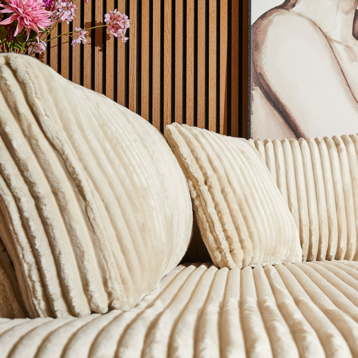 Aika MySofa Yuki Hoekbank Beige divan rechts, detail van de bekleding