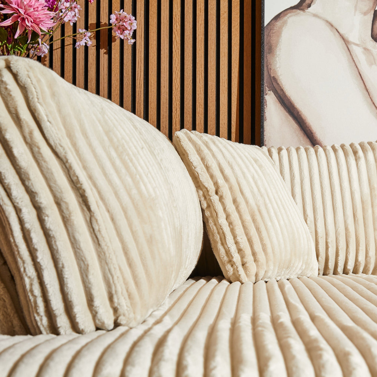 Aika MySofa Yuki Hoekbank Beige divan rechts, detail van de bekleding