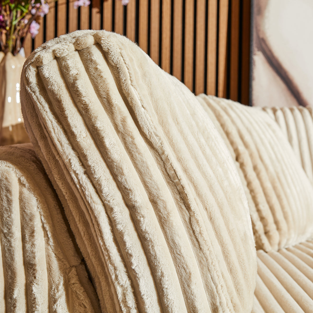 Aika MySofa Yuki Hoekbank Beige divan rechts, detail van de stof