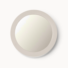 Aika ronde spiegel Ensō met een minimalistisch beige frame voor een modern interieur