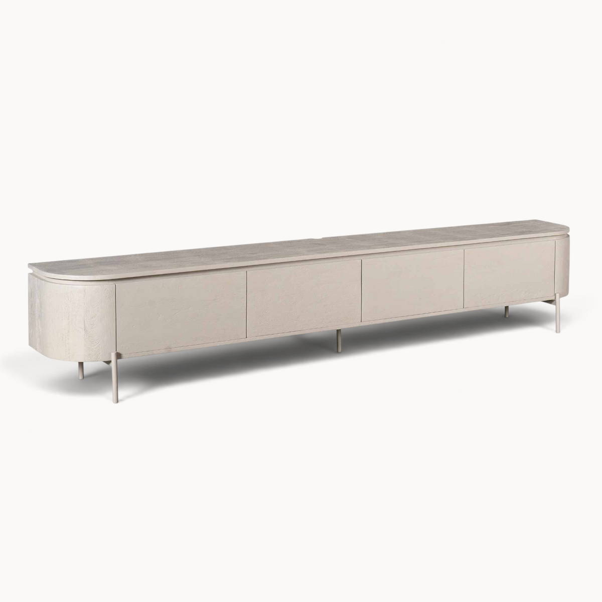 Aika Engawa tv-meubel in licht eikenhout met afgeronde hoeken en minimalistisch design op slanke poten.