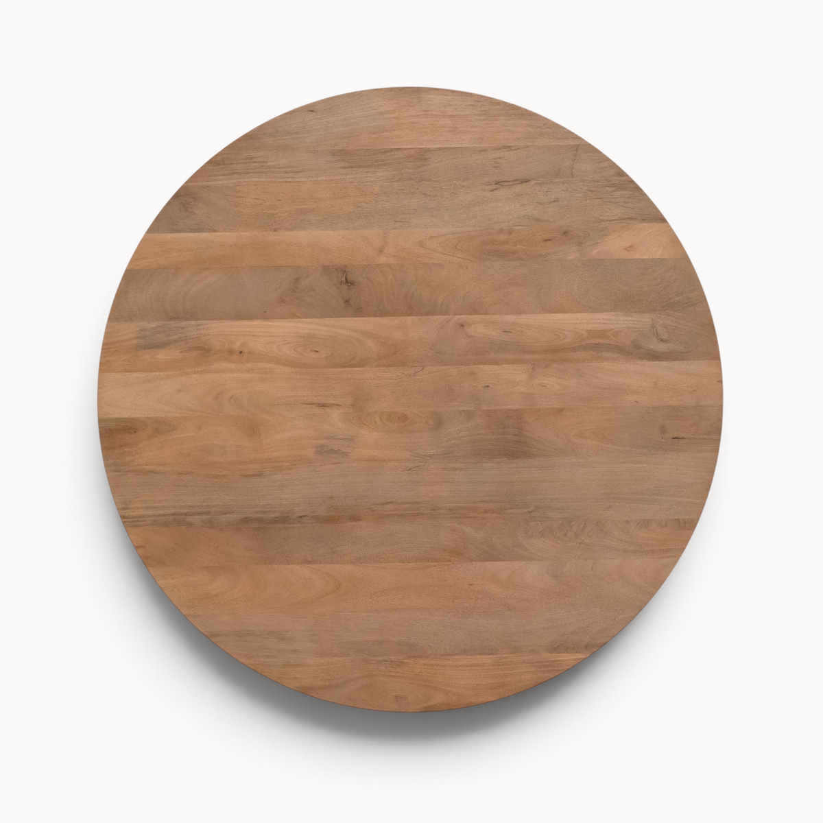 Aika ronde eettafel Tansu in naturel hout met een zichtbare houtnerf, bovenaanzicht op een witte achtergrond.