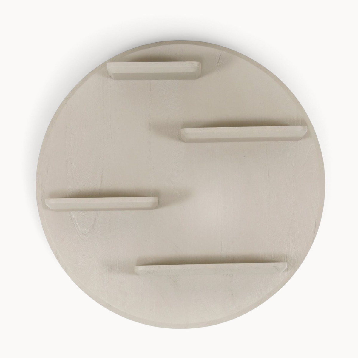 Aika rond wandrek Kier in lichtgrijs hout met vier horizontale planken voor decoratieve wandopslag