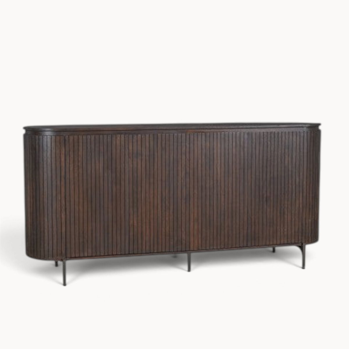 Aika Tansu dressoir in donkerbruin hout met een geribbeld ontwerp en slanke metalen poten voor een modern interieur.