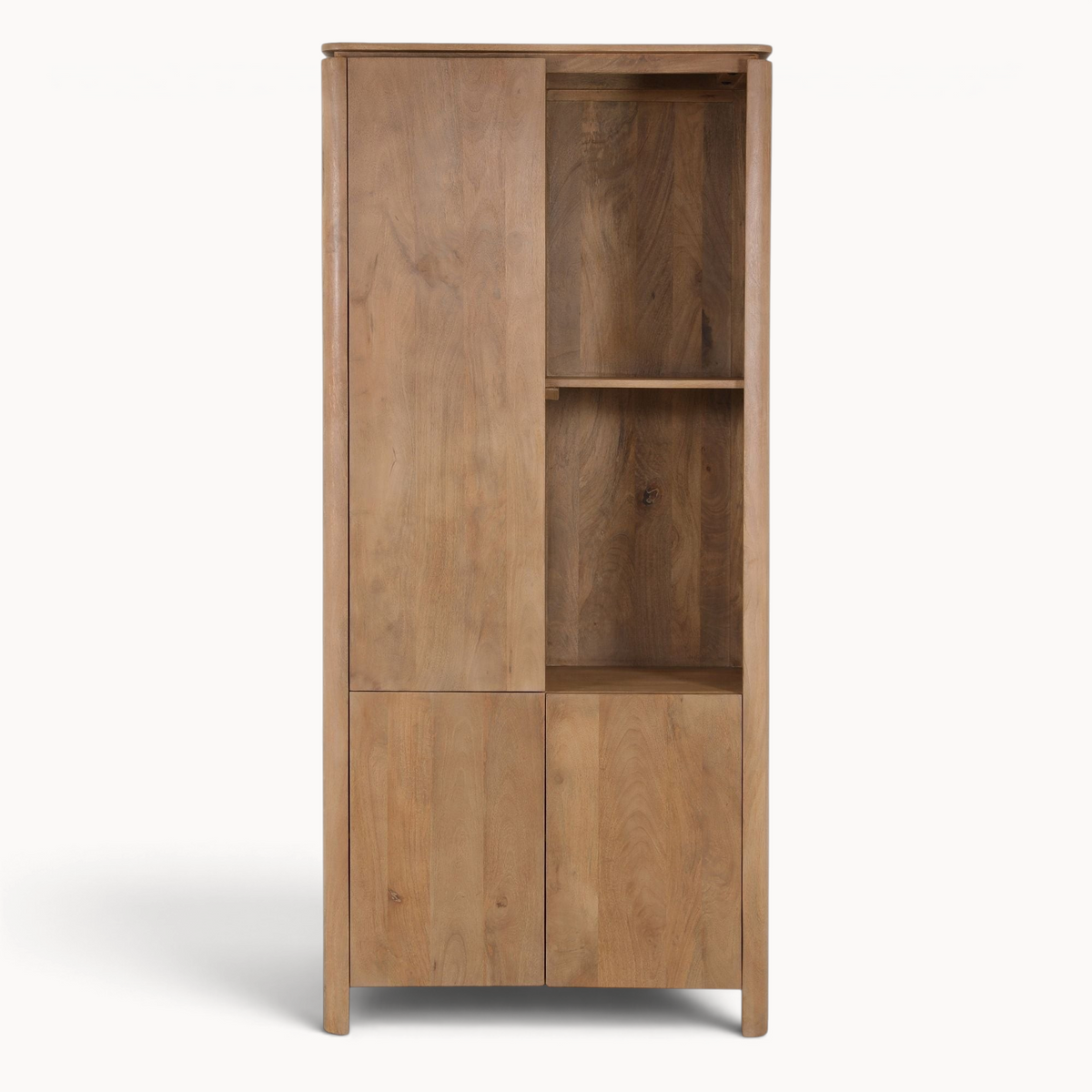 Aika Iwa vakkenkast in naturel hout met open en gesloten opbergvakken in een modern minimalistisch design.