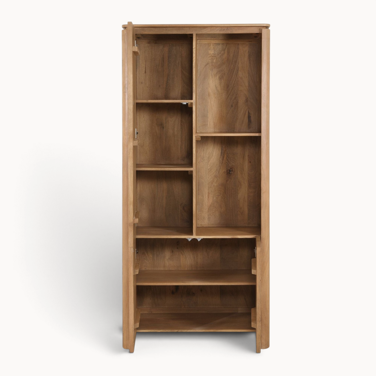 Aika Vakkenkast Iwa in naturel hout met open vakken en een minimalistisch ontwerp voor een stijlvol interieur.