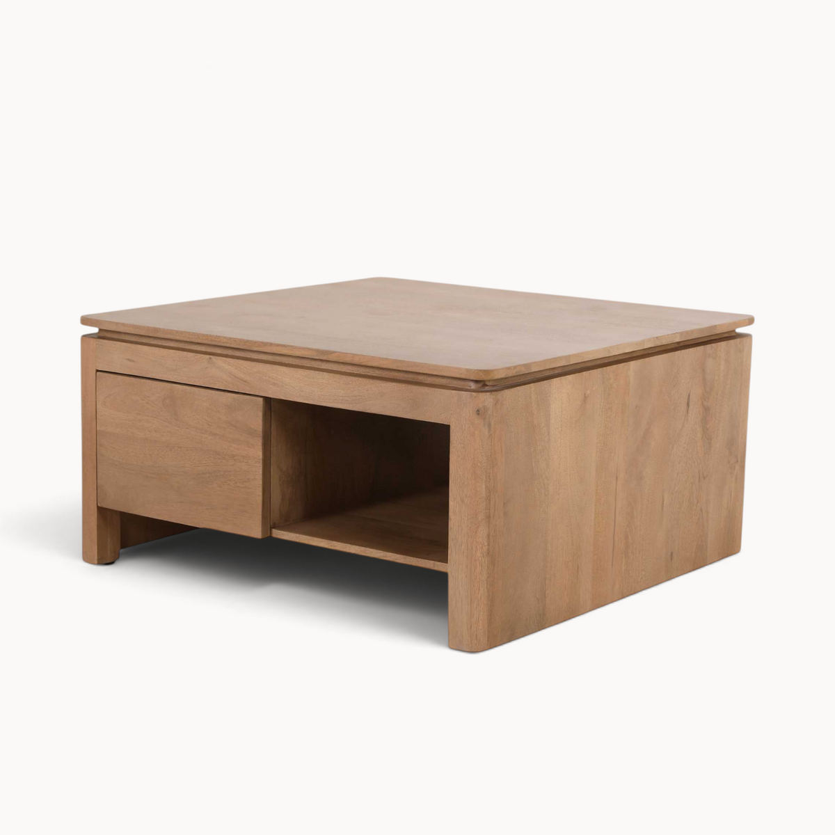 Aika vierkante salontafel Iwa in naturel hout met een strak modern ontwerp en handige opbergruimte