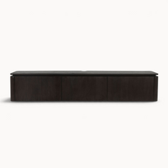 Aika Iwa zwevend tv-meubel in donkerbruin hout met een strak en minimalistisch ontwerp voor aan de muur.