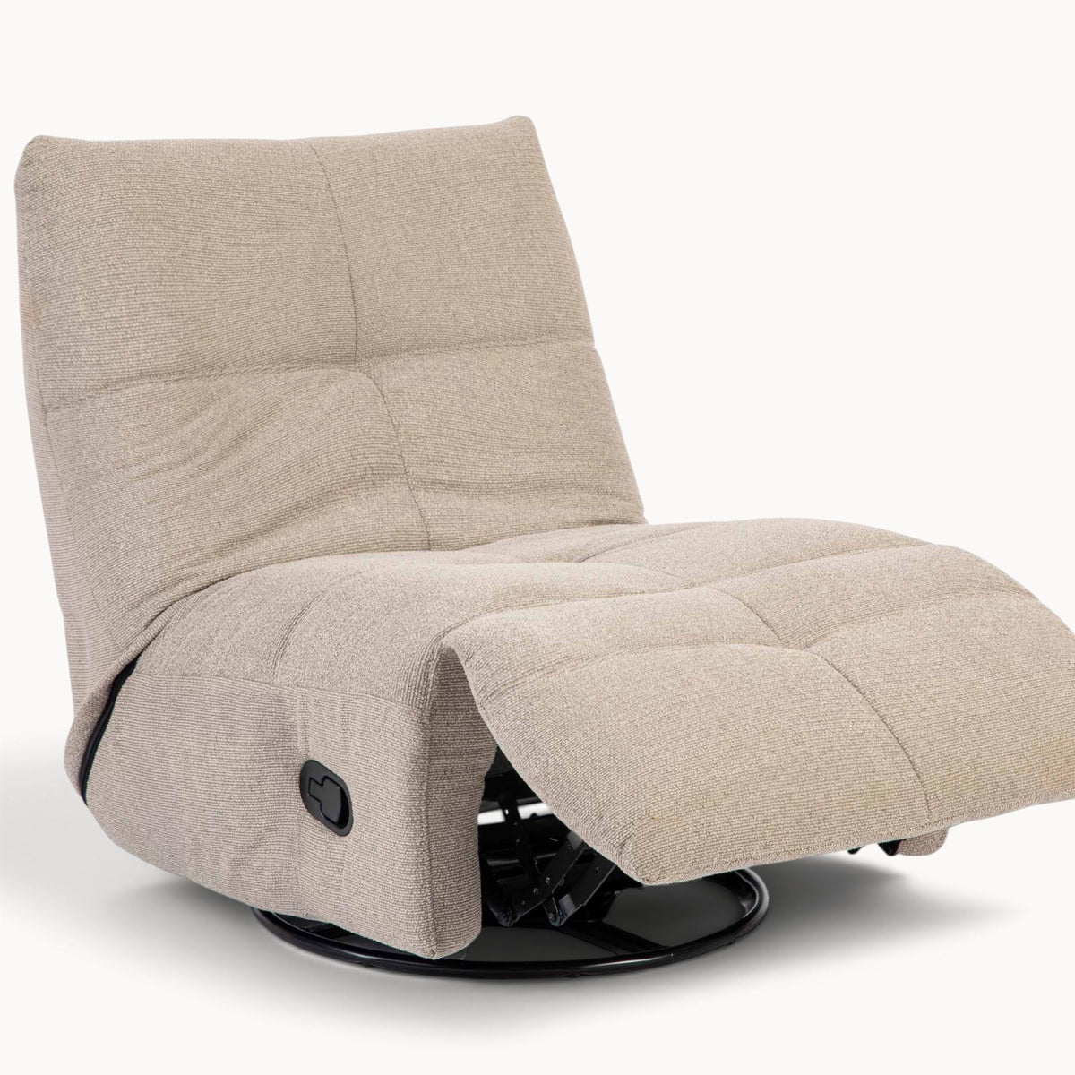 Aika Yasu relaxfauteuil in beige gestructureerde stof met een modern draaibaar onderstel en verstelbare rugleuning