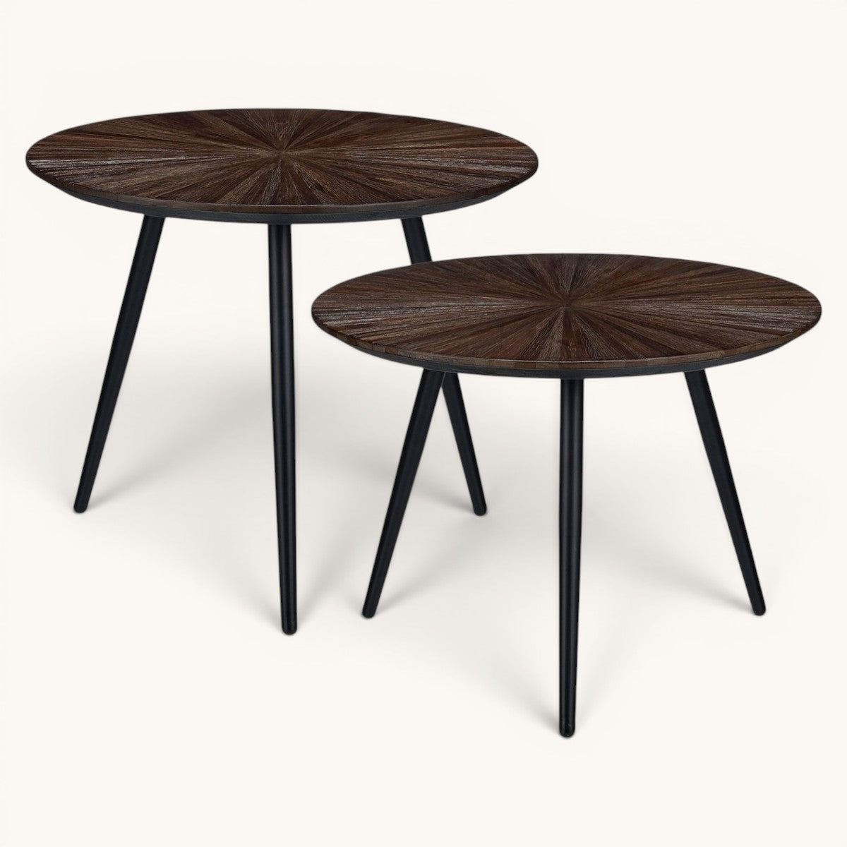 Bijzettafel Koto, set van twee ronde tafels met straalsgewijs houtpatroon