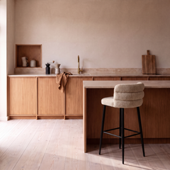 Barstoel Numa Beige 104 cm in de keuken