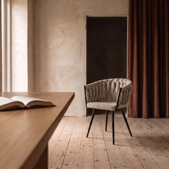 Eetkamerstoel Vena Zand in eetkamer