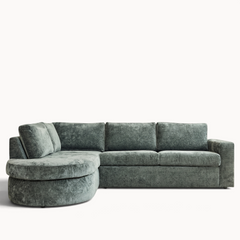 Hoekbank Hana Groen met divan links in een woonkamer