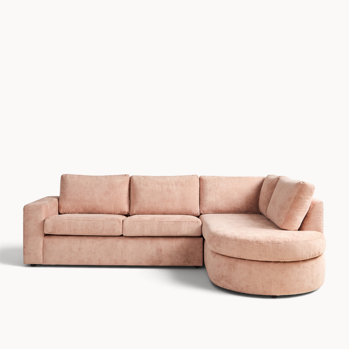 Hoekbank Hana Roze met divan rechts in een woonkamer